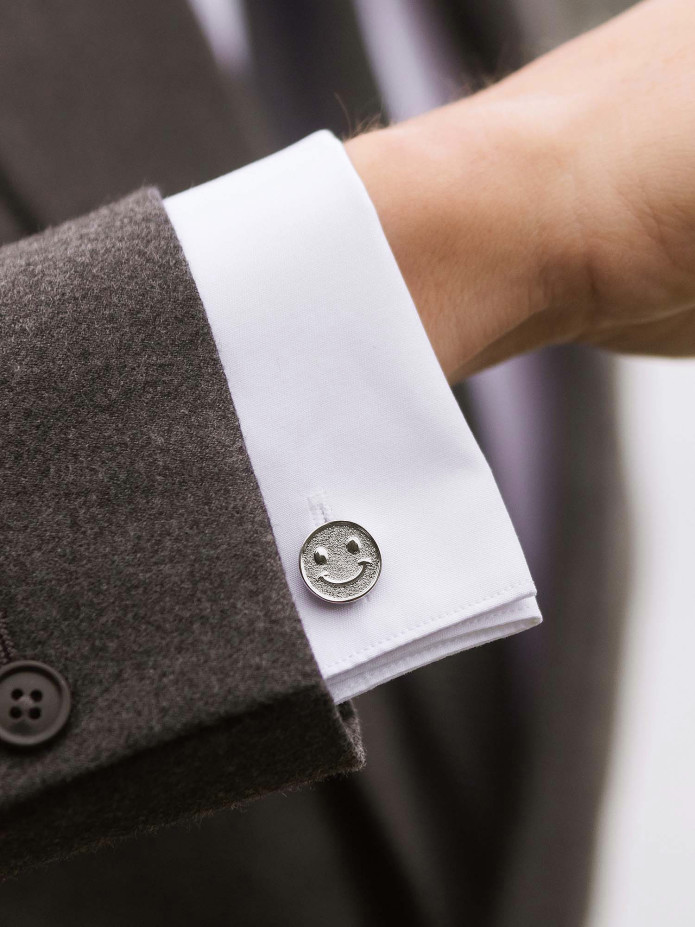 bouton de manchette smiley