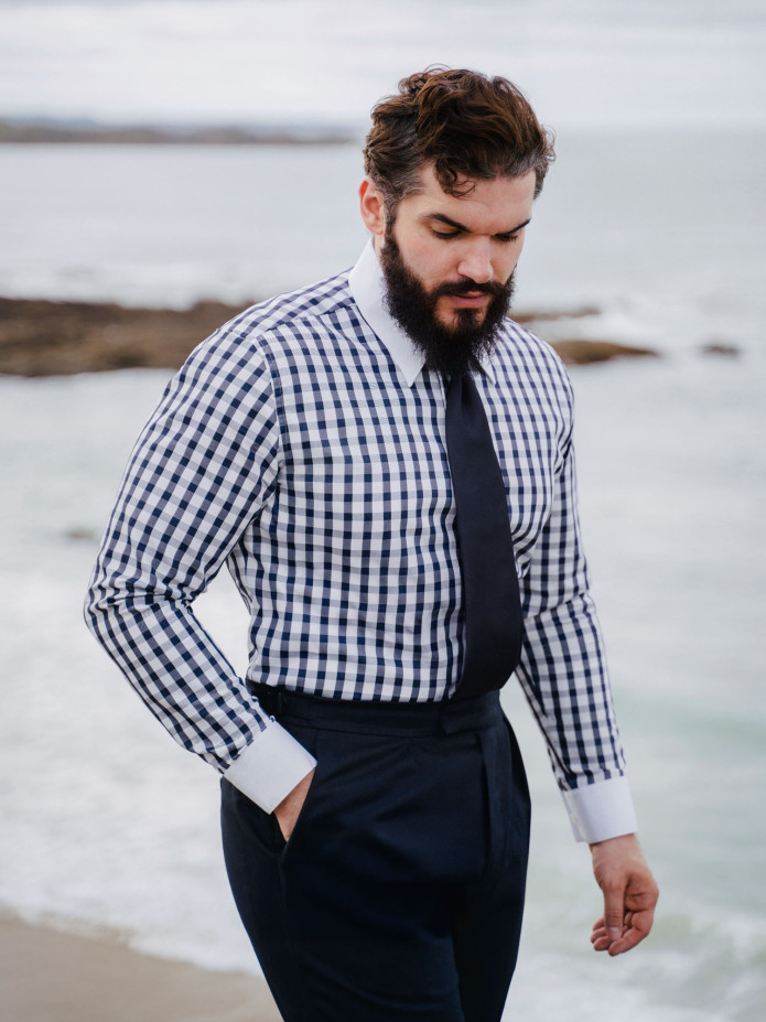 Chemise col français en twill vichy bleu marine