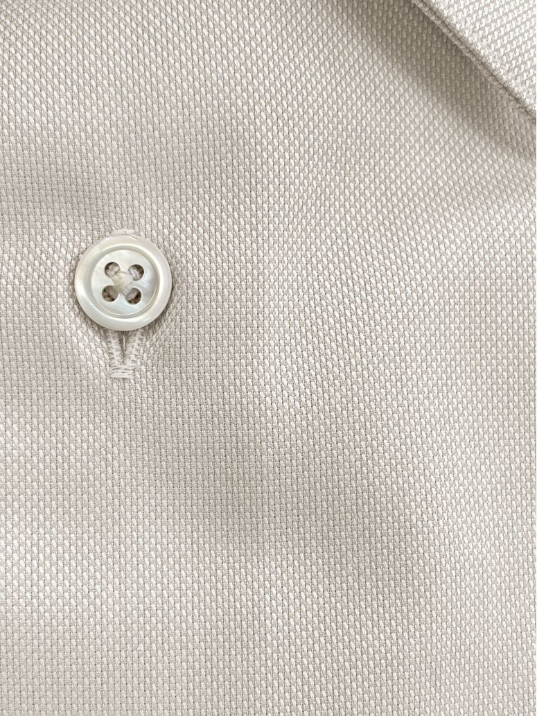 Skjorta med fransk krage, skrynkelfri, i beige Royal Oxford