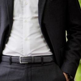 Hur man kombinerar ditt bälte i en outfit.