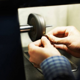 Hemligheterna bakom tillverkningen av våra manschettknappar